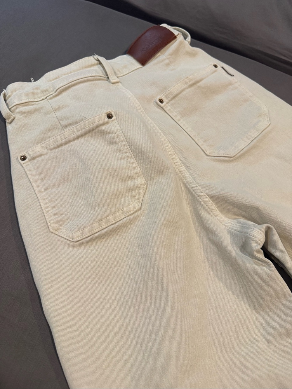 Women’s jeans